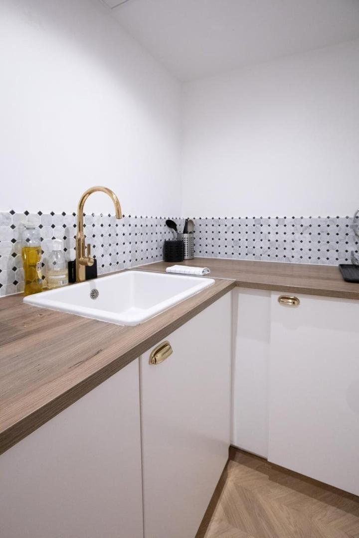 Appartement Charmant Proche De L'Arc Triomphe -2P Paris Exteriör bild
